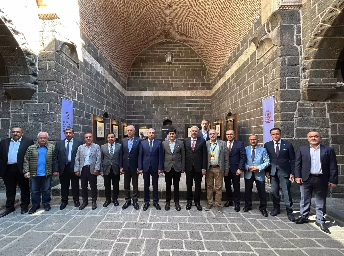 albayrak grubundan diyarbakirda selam ayetleri hat eserleri sergisi 4zskkZYB