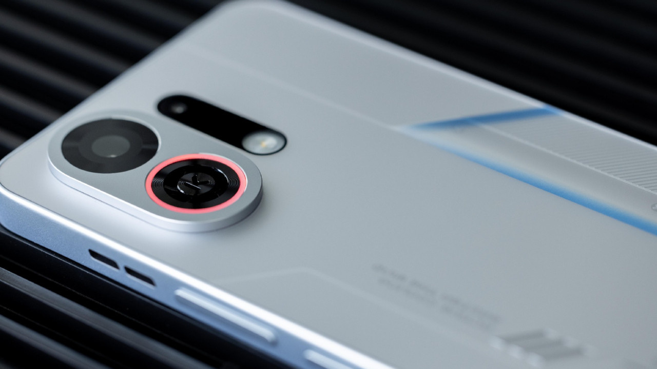 oppo k15 turbo pro ozellikleriyle goz kirpti Jp4NwOcL.jpg