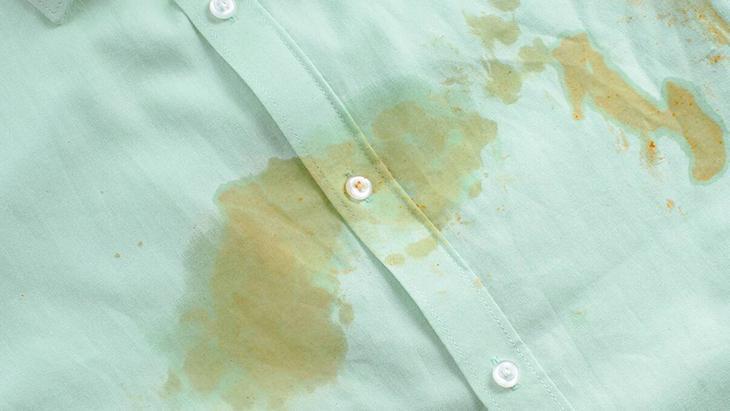 zeytinyagi lekesini uste cikariyor 1 kasik bebek pudrasi yeter yoksa nisasta kullanin VU3kNVqG.jpg